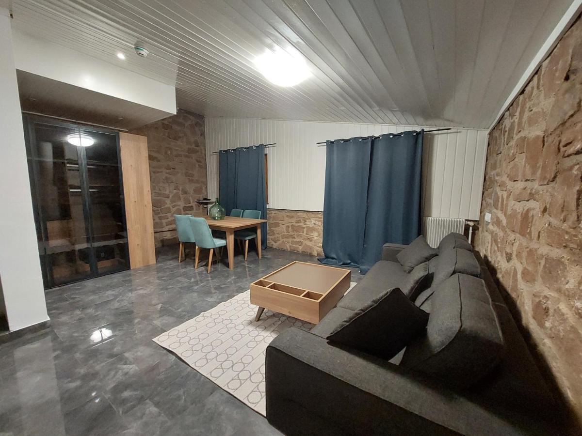 Hotel Parc Les Cigognes Albé 外观 照片